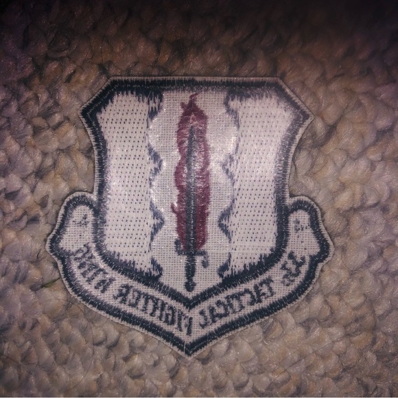 Lot of six Air Force Squadron and rank insignia subdued patches, vintage - Picture 4 of 6